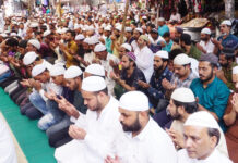 अलविदा जुमे के मौके पर मस्जिदों में उमड़ा अकीदतमंदों का सैलाब