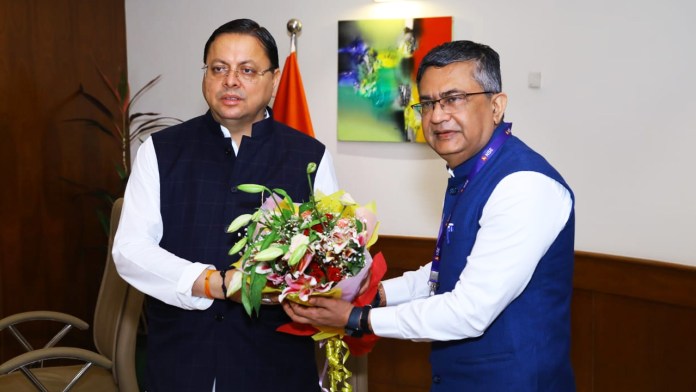 इन्वेस्टर समिट के लिए एनएसई पहुंचे सीएम धामी इन्वेस्टर समिट के लिए एनएसई पहुंचे सीएम धामी