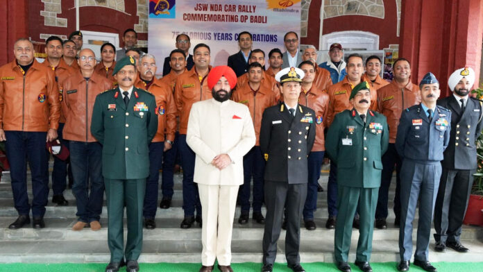 राज्यपाल ने “जेएसडब्ल्यू-एनडीए कार रैली” को फ्लैग ऑफ किया राज्यपाल ने “जेएसडब्ल्यू-एनडीए कार रैली” को फ्लैग ऑफ किया