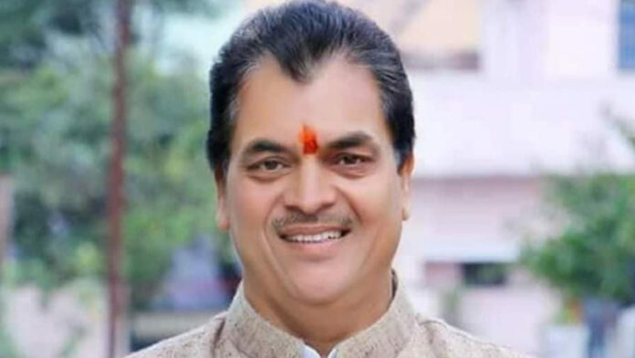 देवतुल्य जनता आगामी लोकसभा चुनाव में भाजपा को सभी 5 सीटें जीताएगी देवतुल्य जनता आगामी लोकसभा चुनाव में भाजपा को सभी 5 सीटें जीताएगी