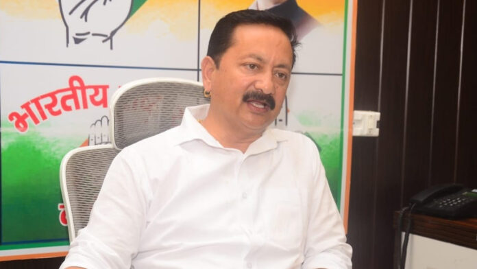 पुलिस महानिदेशक नहीं भाजपा के प्रवक्ता बोल रहे : माहरा पुलिस महानिदेशक नहीं भाजपा के प्रवक्ता बोल रहे : माहरा