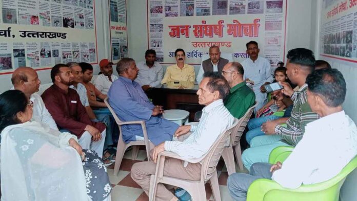 सेवा विस्तार दिया जाना अधिकारियों के हक पर डाका : मोर्चा सेवा विस्तार दिया जाना अधिकारियों के हक पर डाका : मोर्चा