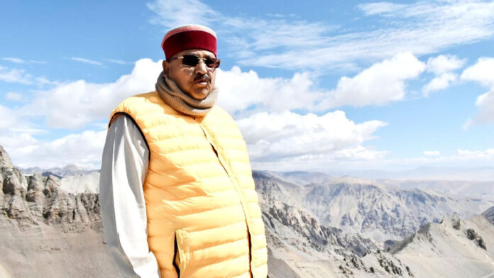 महाराज ने किये ओल्ड लिपुलेख पास से कैलाश के दर्शन महाराज ने किये ओल्ड लिपुलेख पास से कैलाश के दर्शन