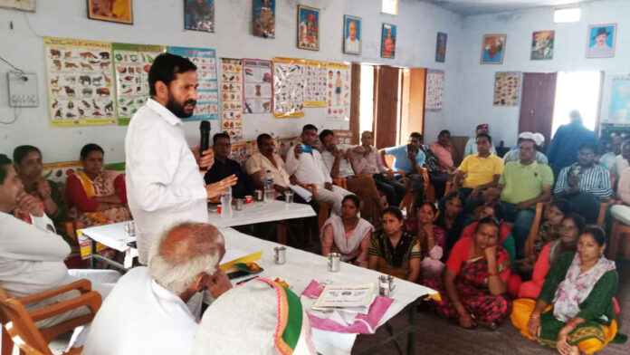 पिलखी अस्पताल के उच्चीकरण के लिए बनी संघर्ष समिति