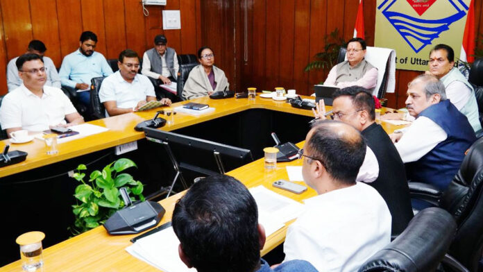 दीपावली पर अग्निशमन वाहनों की पर्याप्त व्यवस्था की जाए : सीएम दीपावली पर अग्निशमन वाहनों की पर्याप्त व्यवस्था की जाए : सीएम