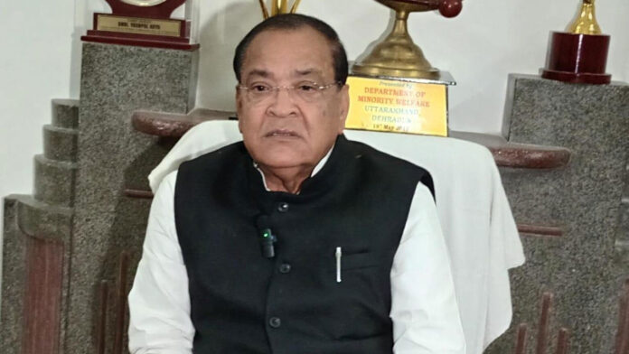 आस्था के केंद्र में शराब बटवा रही भाजपा : आर्य आस्था के केंद्र में शराब बटवा रही भाजपा : आर्य