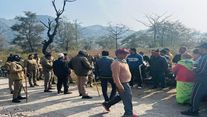 मालदेवता क्षेत्र के केसर वाला में लोगों ने किया चुनाव का बहिष्कार मालदेवता क्षेत्र के केसर वाला में लोगों ने किया चुनाव का बहिष्कार