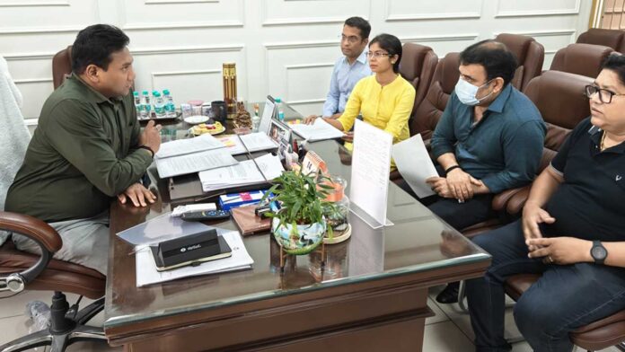 राज्य सरकार चिकित्सकों की समस्याओं को लेकर पूरी तरह संवेदनशील : डॉ आर राजेश कुमार राज्य सरकार चिकित्सकों की समस्याओं को लेकर पूरी तरह संवेदनशील : डॉ आर राजेश कुमार