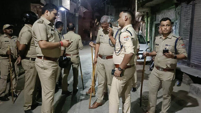 काशीपुरः 20 हजार लोग घरों में बंदी काशीपुरः 20 हजार लोग घरों में बंदी