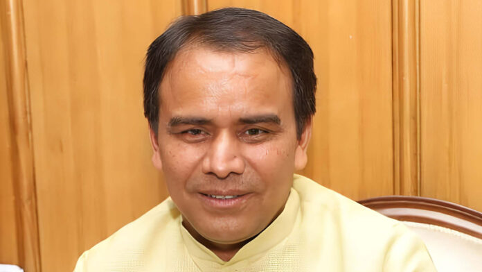 उच्च शिक्षा से वंचित नहीं रहेंगे प्रदेश के युवा : डा. धन सिंह उच्च शिक्षा से वंचित नहीं रहेंगे प्रदेश के युवा : डा. धन सिंह