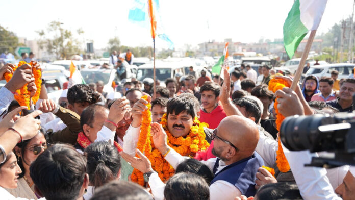 कांग्रेस प्रदेश अध्यक्ष गणेश गोदियाल का हुआ भव्य स्वागत कांग्रेस प्रदेश अध्यक्ष गणेश गोदियाल का हुआ भव्य स्वागत