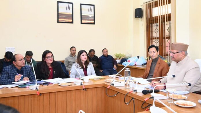 स्व. जनरल बीसी जोशी के नाम पर बनेगा एक भव्य द्वार : गणेश जोशी स्व. जनरल बीसी जोशी के नाम पर बनेगा एक भव्य द्वार : गणेश जोशी