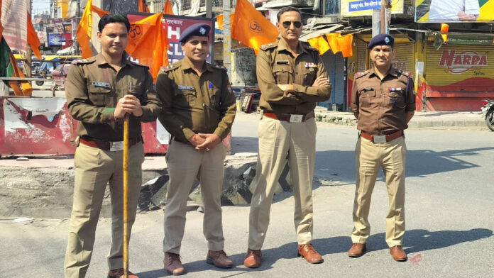 कड़ी सुरक्षा व्यवस्था के बीच शांति व सौहार्दपूर्ण रहा होली का त्योहार कड़ी सुरक्षा व्यवस्था के बीच शांति व सौहार्दपूर्ण रहा होली का त्योहार