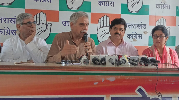 संविधान के मूल्यों को जन-जन तक पहुंचाने का माध्यम बनेगी ‘रचनात्मक कांग्रेस’ : दीक्षित