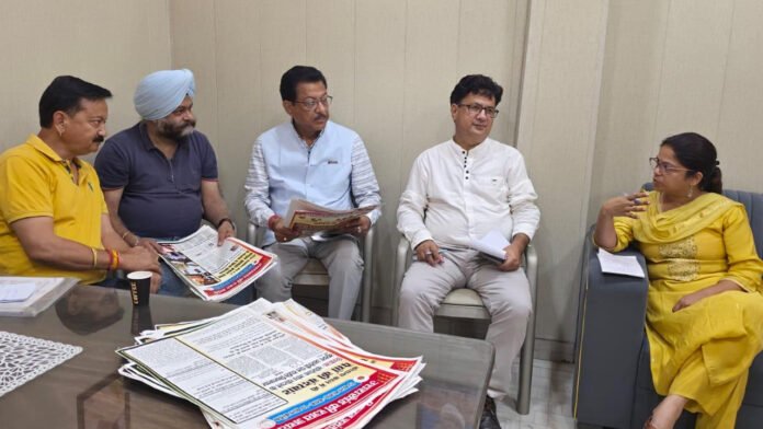सरकार की नाकामियों पर चार्जशीट तैयार करेगी कांग्रेस सरकार की नाकामियों पर चार्जशीट तैयार करेगी कांग्रेस