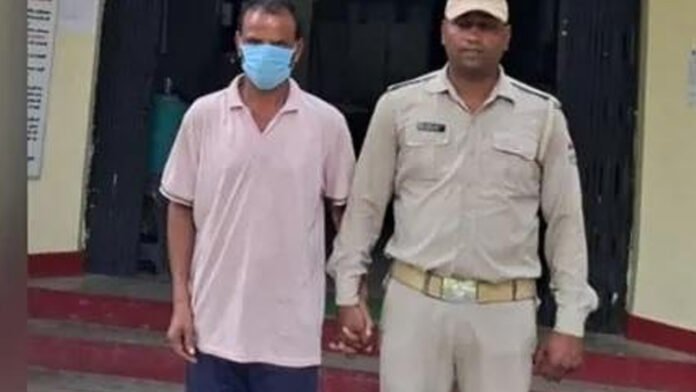 गाय के साथ अप्राकृतिक कृत्य करने का आरोपी गिरफ्तार गाय के साथ अप्राकृतिक कृत्य करने का आरोपी गिरफ्तार